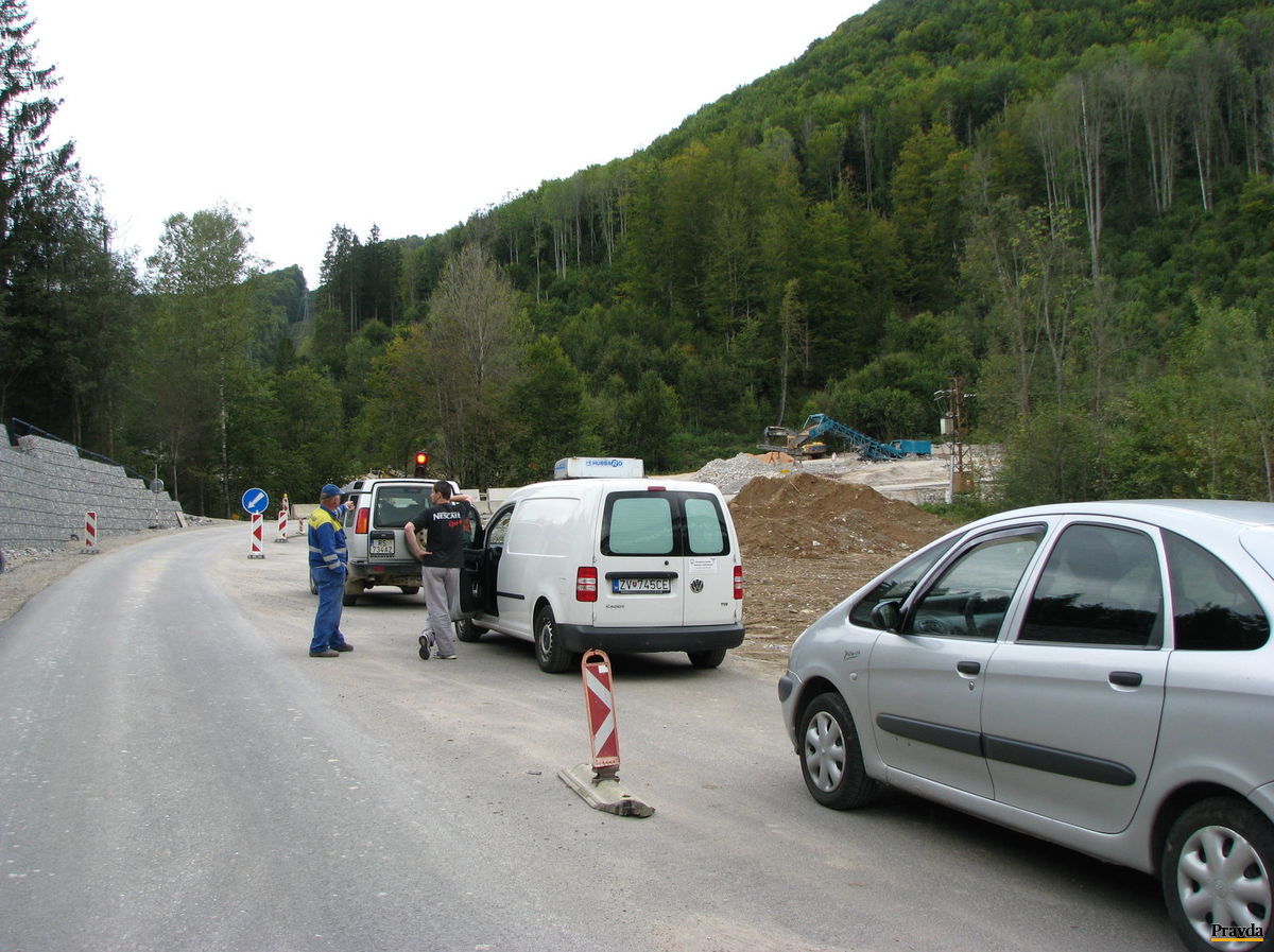 Rýchlosť po náhradnej ceste je obmedzená na...