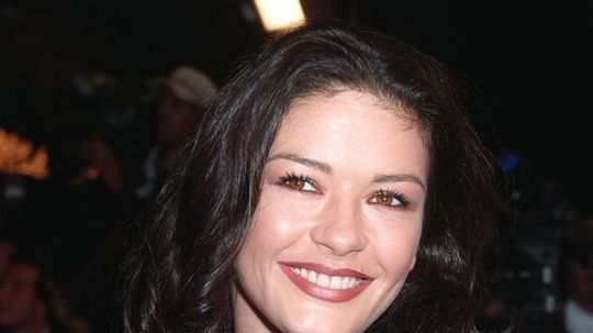 Rok 1997: Herečka Catherine Zeta-Jones na...