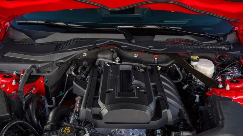 Nový motor 2.3 EcoBoost využíva priame...