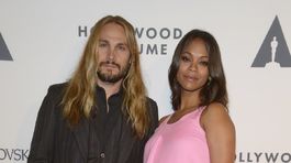 Tehotná herečka Zoe Saldana a jej manžel Marco...