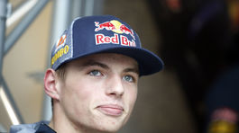 Komisári hlúpymi rozhodnutiami zabíjajú F1, tvrdí rozčúlený Verstappen 