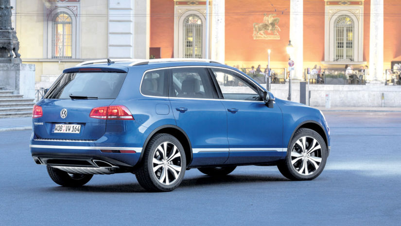 Premiéru mal aj vynovený Volkswagen Touareg...