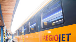 RegioJet zvýšil ceny, drahšie cestovné bude najmä v špičke