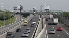 Obavy z kolapsu dopravy pri výstavbe obchvatu v Bratislave nemiznú, tvrdia poslanci