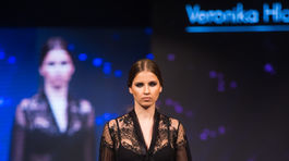 Prehliadka módnej návrhárky Veroniky Hložníkovej.