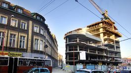 Šancovú už roky hyzdí kostra výškovej budovy. Jej stavba sa možno pohne