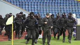 Slovan - Sparta, polícia, ťažkoodenci