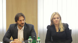 Most-Híd ani SNS nemajú so Sakovou problém, Remišová o nej hovorí ako o Kaliňákovej pravej ruke (reakcie)