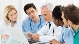 Ambulantní lekári odmietajú povinné slúženie pohotovostí