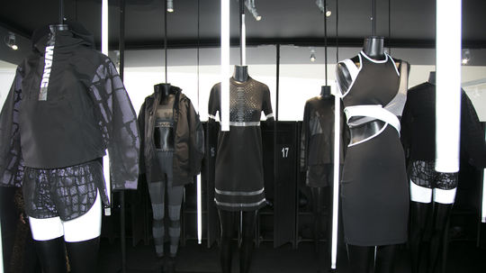 Ukážka z kolekcie Alexander Wang x H&M.
