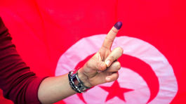 Dovoľme aj ženám brať si nemoslimov, vyzýva prezident Tuniska as-Sabsí