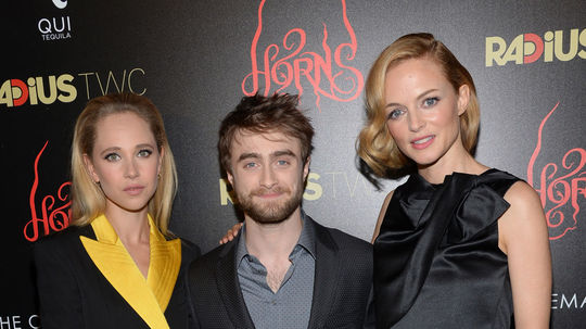 Herečka Juno Temple (vľavo) jej kolega Daniel...