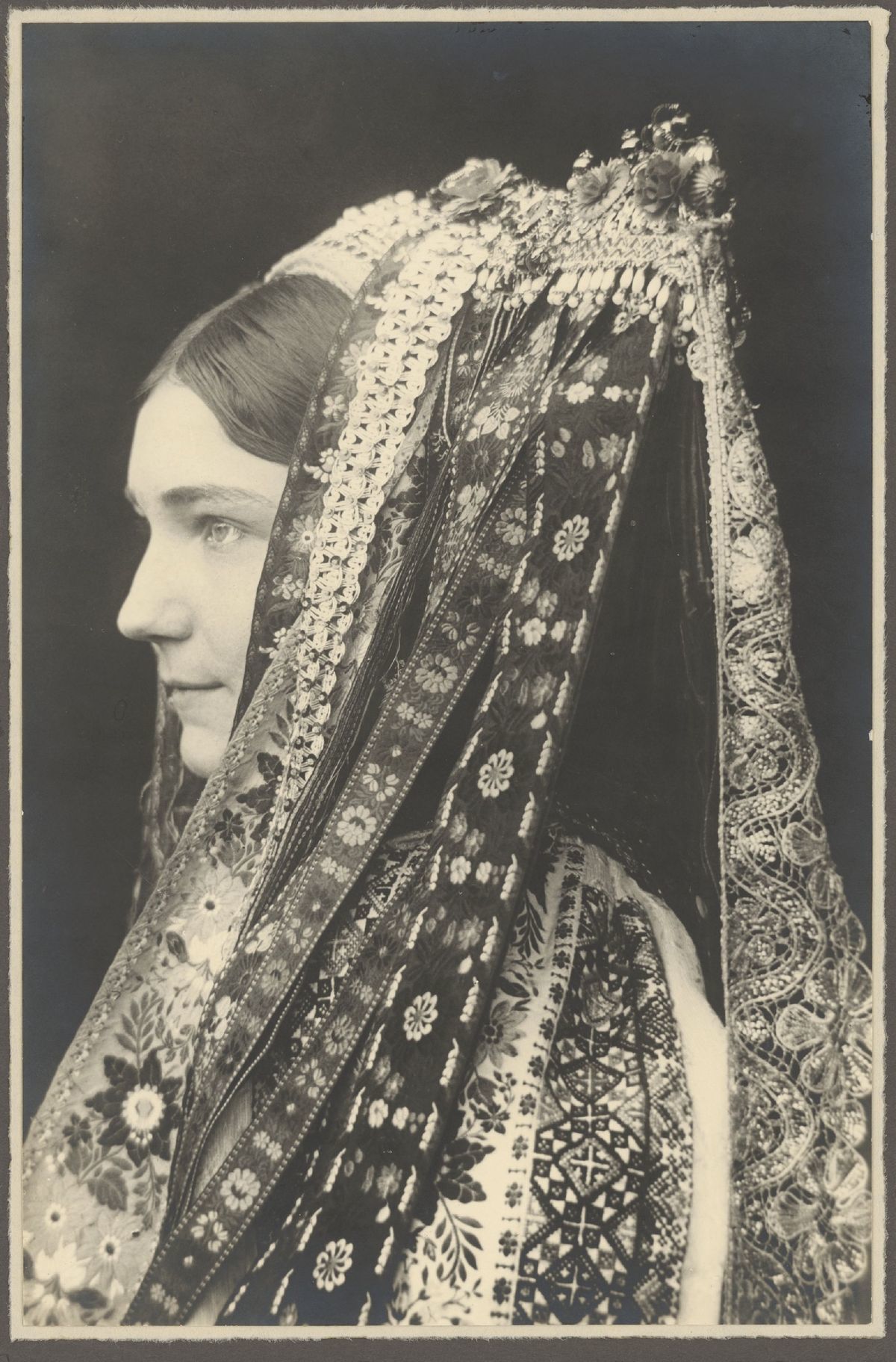 Karol Plicka: Dievča z Veľkého Lomu. 1925 -...