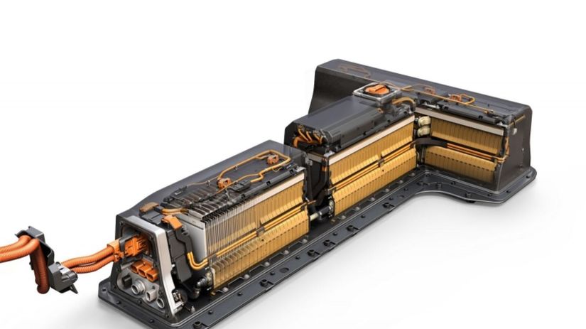 Batérie budú ľahšie. Počet článkov zredukuje...