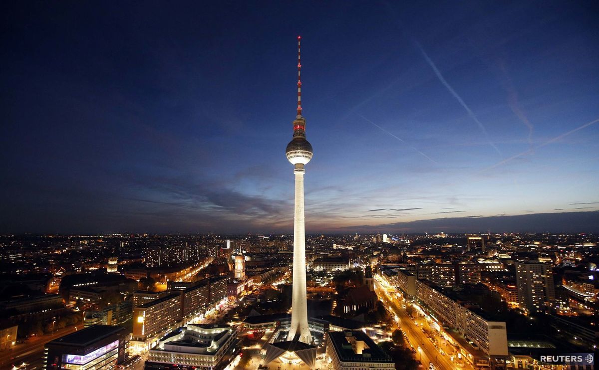 Berlín, televízna veža, Alexanderplatz