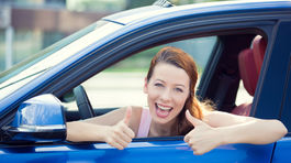 Príručka erotických polôh do auta