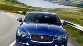 Jaguar XE - 2015