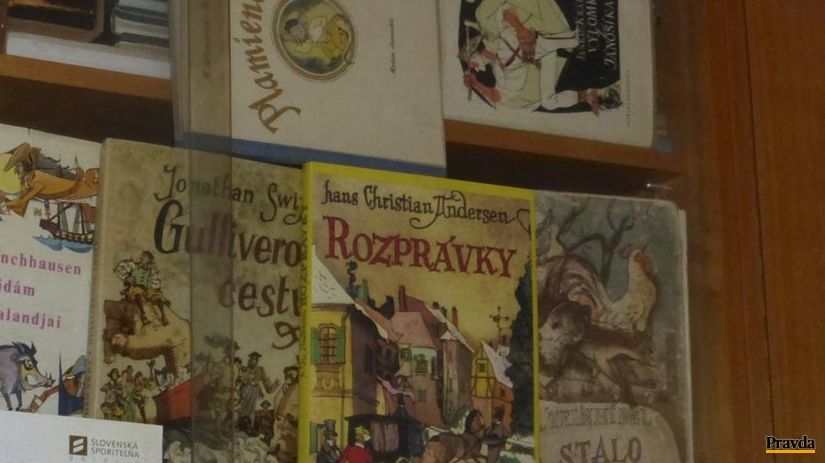 Hložník ilustroval vyše 350 kníh. Legendárne sa...