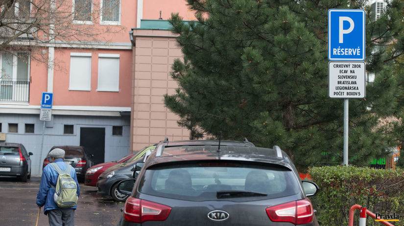 parkovanie, státie, Bratislava, autá