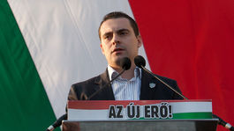 Maďarsko: Za Orbánovej vlády panuje dusná atmosféra, tvrdí šéf Jobbiku