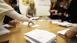 Prieskum: Smer potrebuje koalíciu pre väčšinu v NR SR