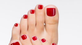 Kúpeľ, krém a masku potrebujú aj naše nohy