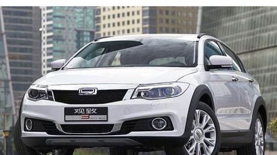 Qoros 3 City SUV  - 2015