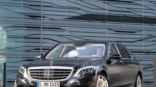 Mercedes-Maybach - 2015