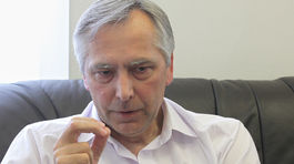 Sociálne balíčky majú udržať volebnú podporu pre slabnúci Smer, tvrdí Figeľ