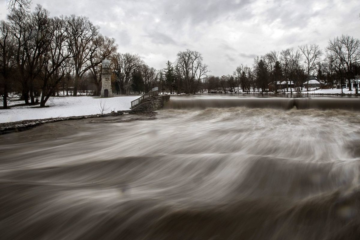 Cayuga Creek, Buffalo, rieka, voda, záplavy