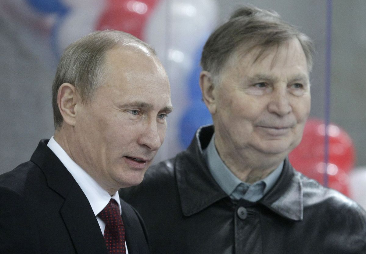 Viktor Tichonov s Vladimirom Putinom.