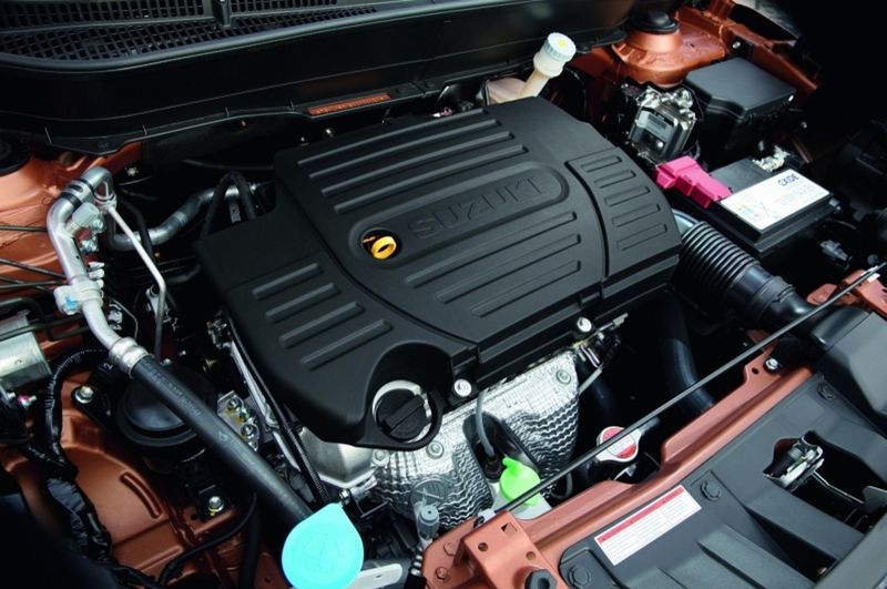 Motory preberá Vitara od väčšieho modelu SX4...