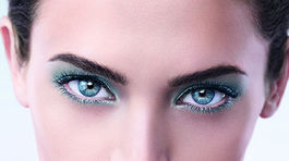 Líčenie vo farbách adventu! Nebojte sa experimentovať, budete hviezda