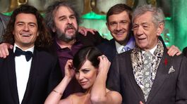 Britain The Hobbit PremiereOrlando Bloom, režisér Peter Jackson, herci Martin Freeman, Sir Ian McKellen a dolu herečka Evangeline Lilly 