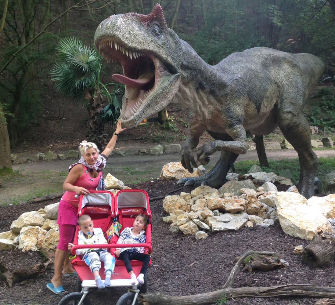 V zoologickej záhrade v Bratislave. Marianna...