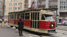 Vianočná električka v Bratislave.