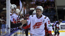 Play off KHL si zahrajú aj Hudáček a Čajkovský, Omsk rozhodol na konci