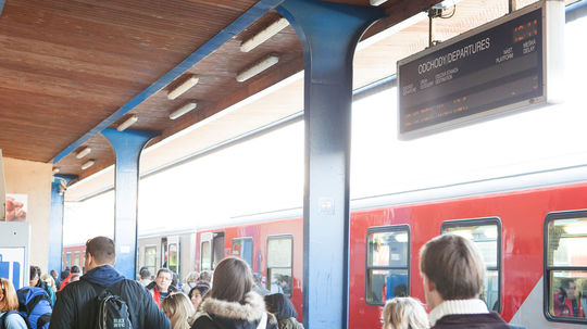 Železničná spoločnosť Slovensko chce zmodernizovať 50 osobných vozňov