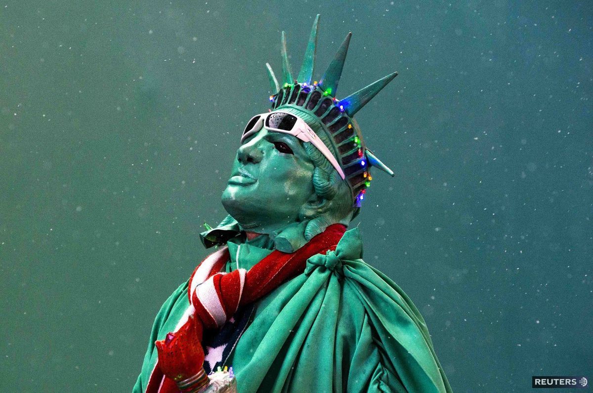 New York, Socha slobody, živá socha