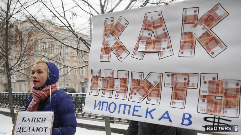 Rusko, rubeľ, hypotéky, protest