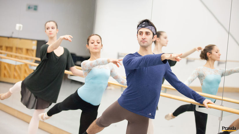 Blanka, Michaela a Thomas počas skúšky.