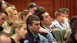 Vysoké školy, nároky a akreditácia