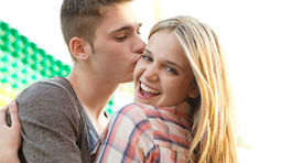 Prvá láska znamená explóziu! Jej stopa sa nikdy nezmaže