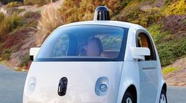 Google ukázal ďalšiu verziu auta bez vodiča. Má ale volant aj pedále