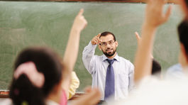 Kvôli migrantom v Nemecku prijali asi 8 500 učiteľov nemčiny