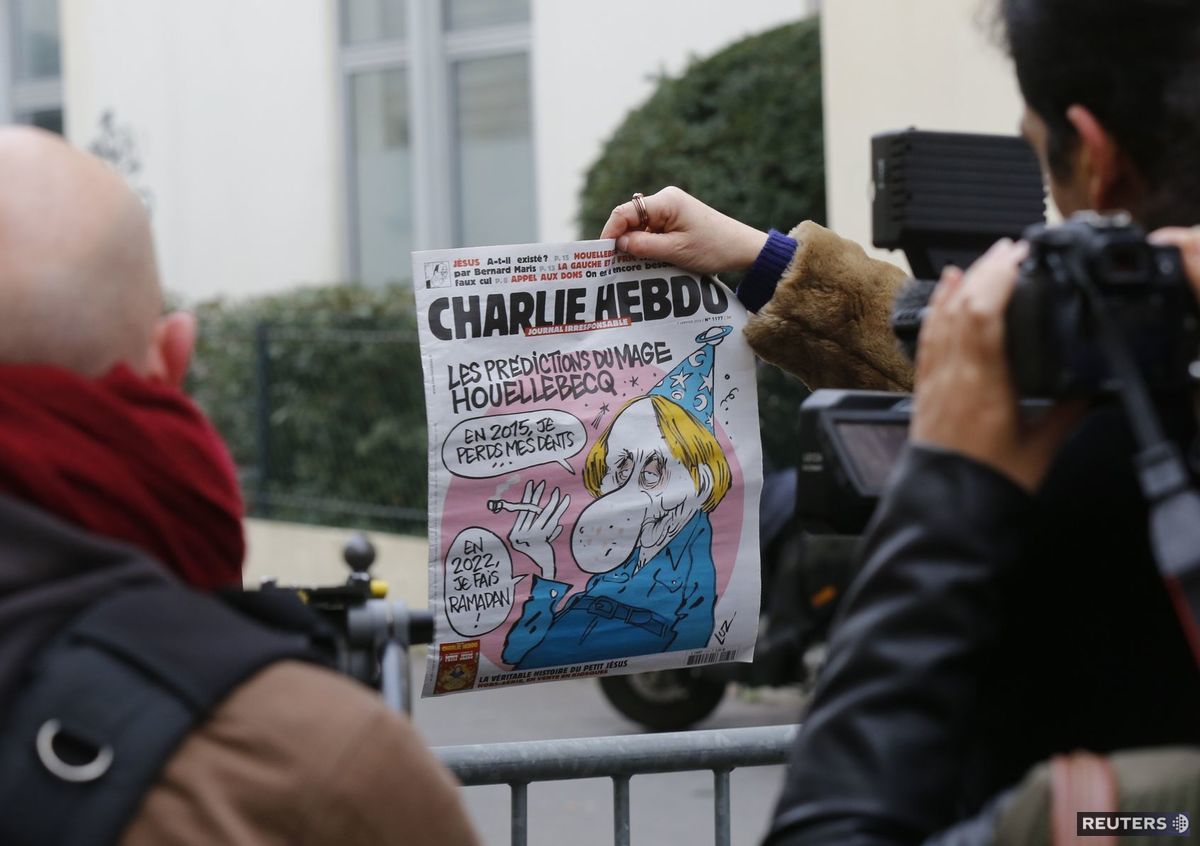 Na snímke vidno dnešnú obálku Charlie Hebdo s...