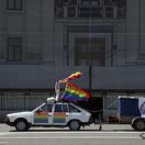 Rusko, LGBTI, šoférovanie