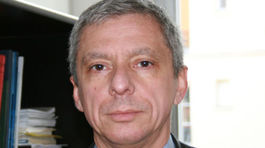 Náboženstvo nemôže byť nadradené demokracii, tvrdí expert