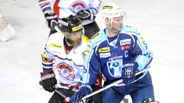 Handzuš spomína na semifinále, Stümpelovi sa páčia ostré súboje