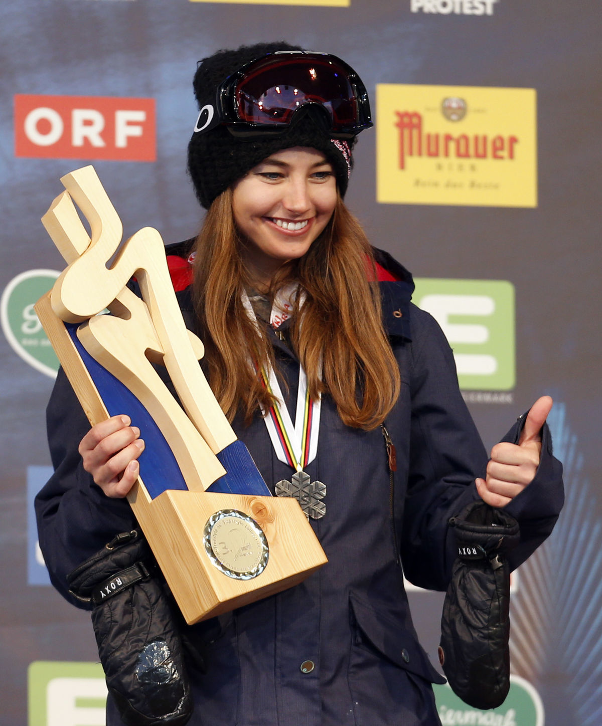 Zuzana Stromková s bronzovou medailou.